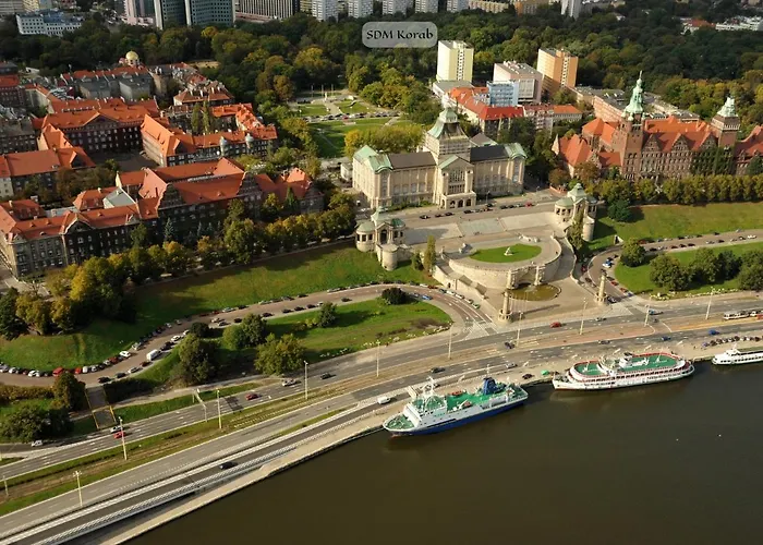 Hostel Studencki Dom Marynarza Korab *